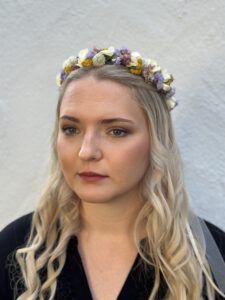 Dezentes, hochwertiges Braut-Make-up für eine natürliche Hochzeit in Rechberghausen